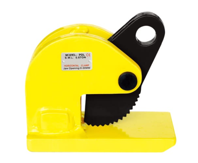 注意了，鋼板鉗操作不當(dāng)可能會(huì)導(dǎo)致事故發(fā)生