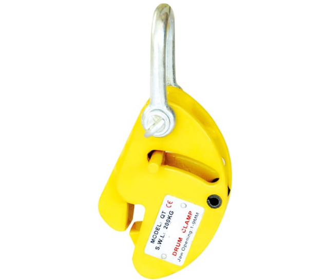 油桶吊鉗用于化工廠的化學品搬運