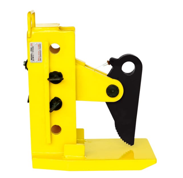 搬運多張鋼板需使用層疊鋼板吊鉗